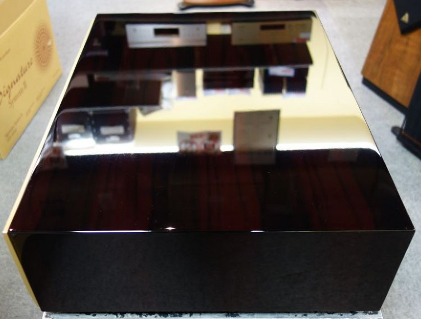 Accuphase DP-750 SACD/CD Player