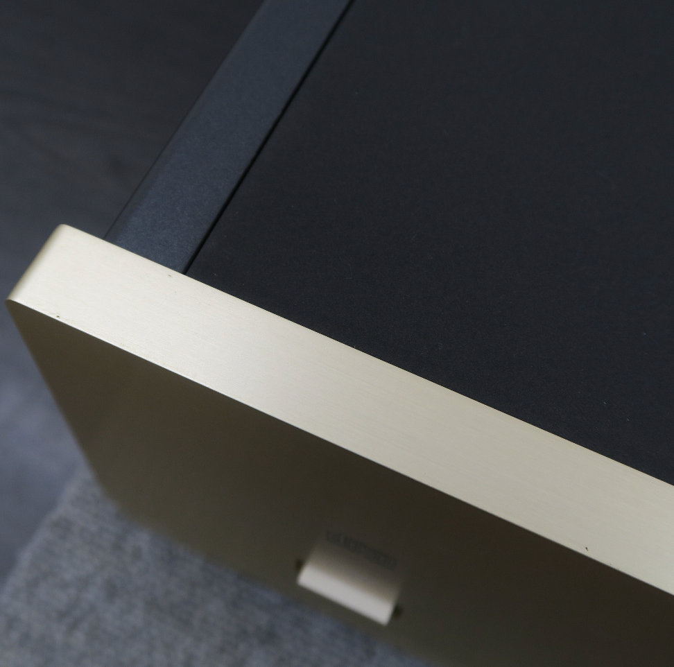 Accuphase DP-500 CD Player