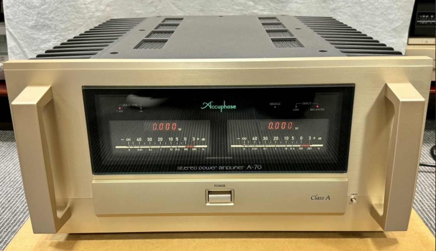 Accuphase A-70 Power Amplifier