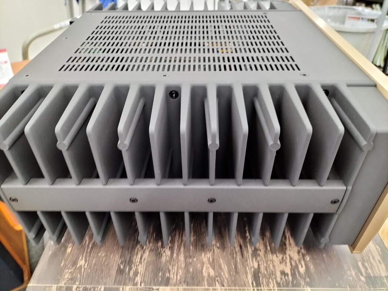 ACCUPHASE A-45 Power Amplifier