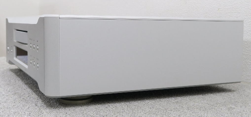ESOTERIC P-05 SACD/CD transport
