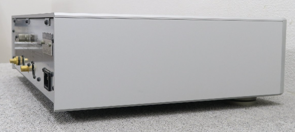 ESOTERIC P-05 SACD/CD transport