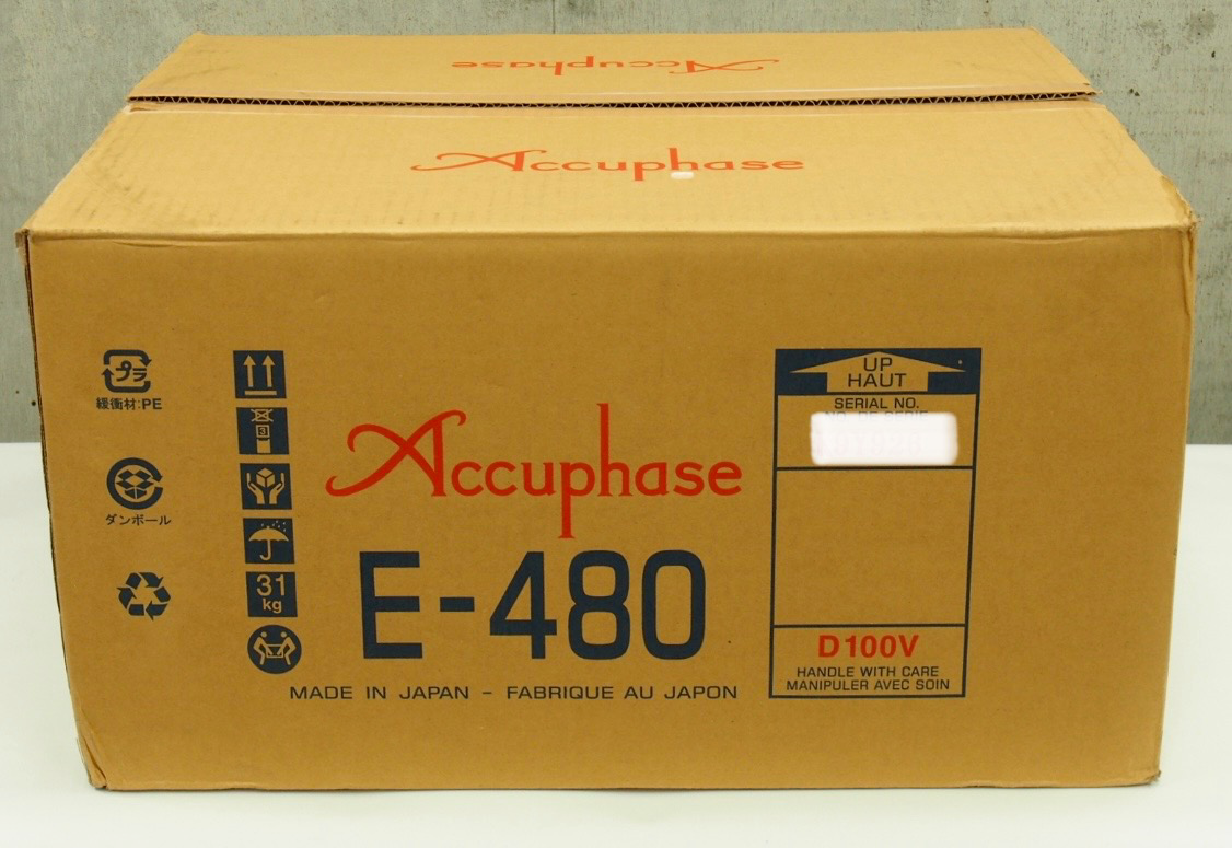 Accuphase E-480 Integrated Amplifier