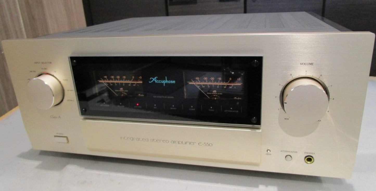 Accuphase E-550 Integrated Amplifier