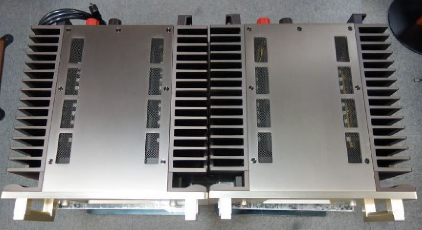 Accuphase A-100 Mono Power Amplifier