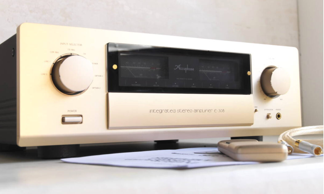 Accuphase E-308 Integrated Amplifier – NICOLOGY Accuphase E-308 Integrated Amplifier – NICOLOGY