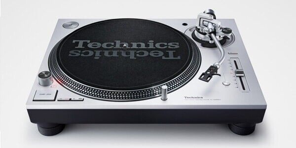 Technics SL-1200MK7-S Silver 2 Units Pair Direct Drive DJ Turntable NEW
