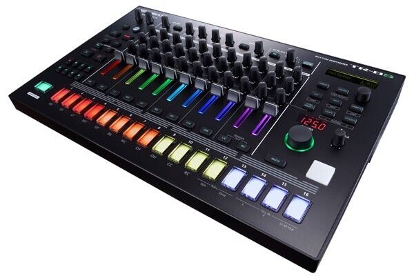 Roland TR-8S Rhythm Performer Drum Machine Multicolor 88-key 128-pattern New
