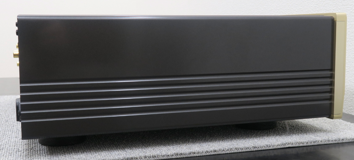 Accuphase DP-550 SACD/CD Player