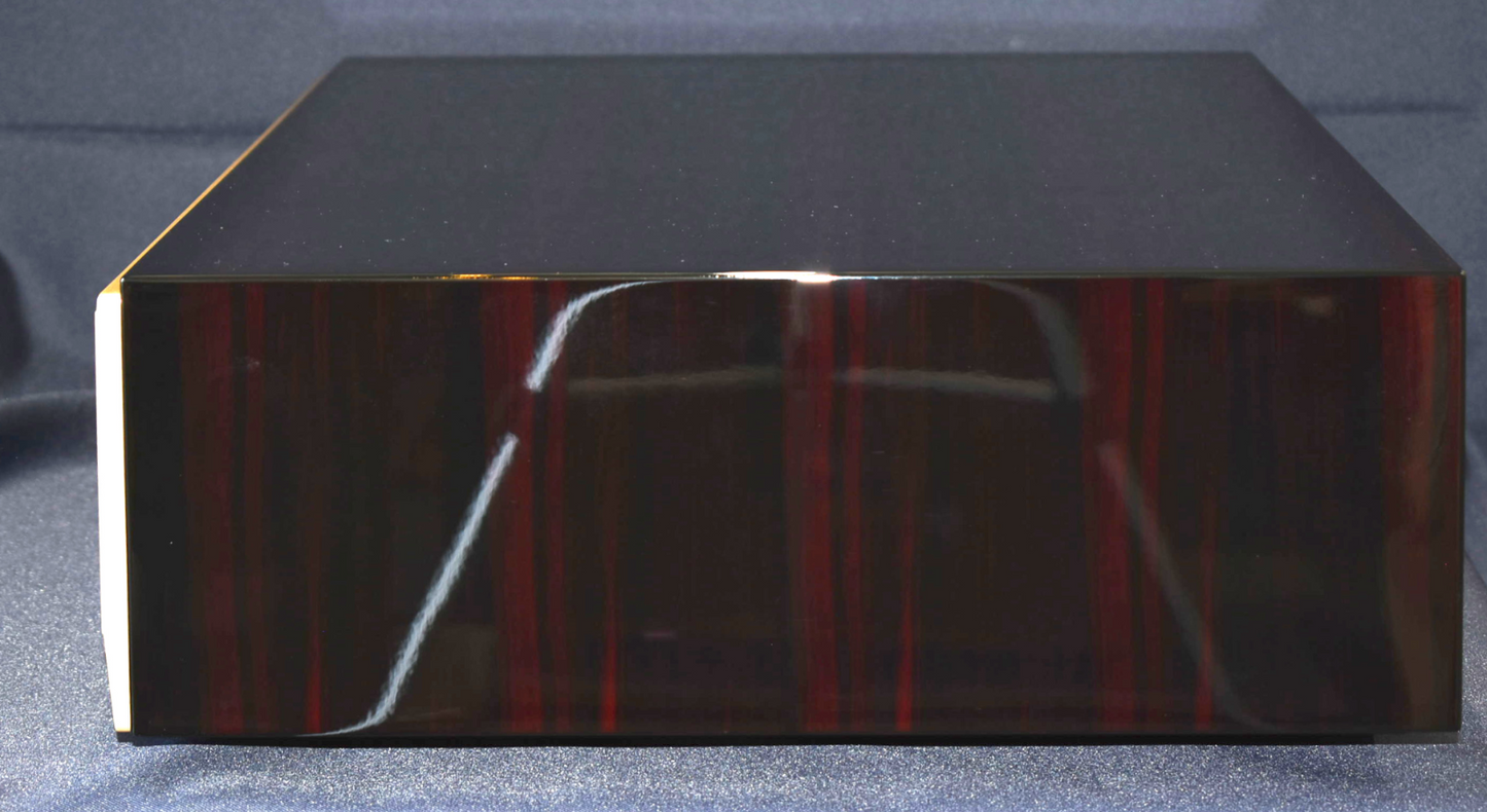 Accuphase DP-720 SACD player