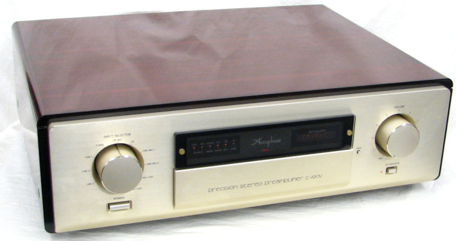 Accuphase C-290V Control Amplifier – NICOLOGY