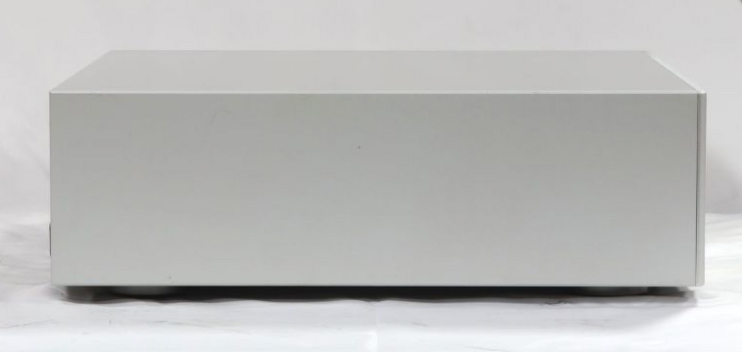 LUXMAN D-06 SACD/CD Player