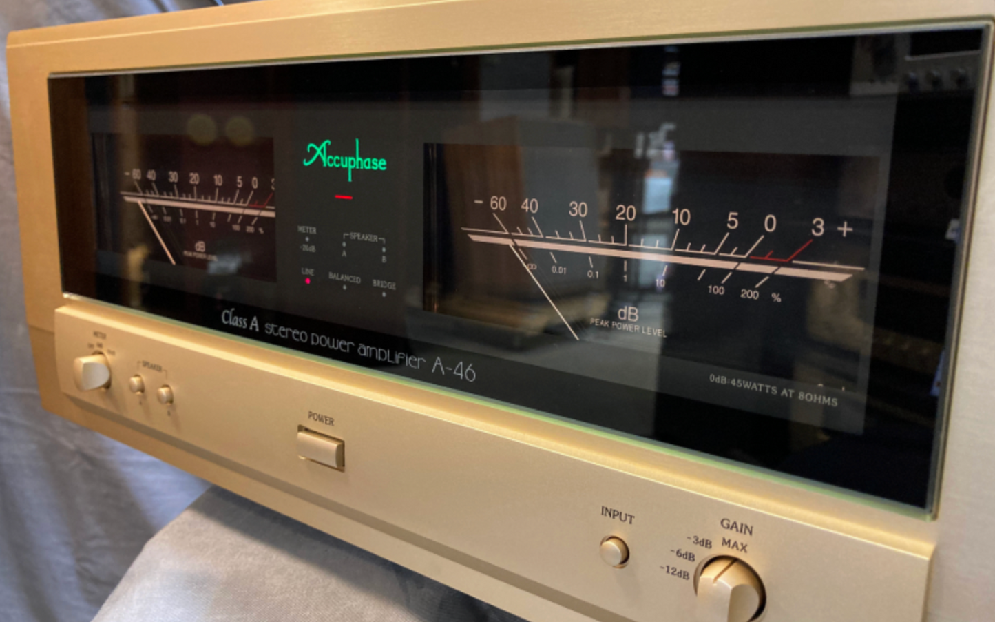 Accuphase A-46 Power Amplifier