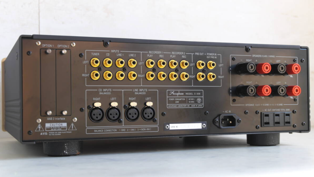 Accuphase E-308 Integrated Amplifier – NICOLOGY Accuphase E-308 Integrated Amplifier – NICOLOGY