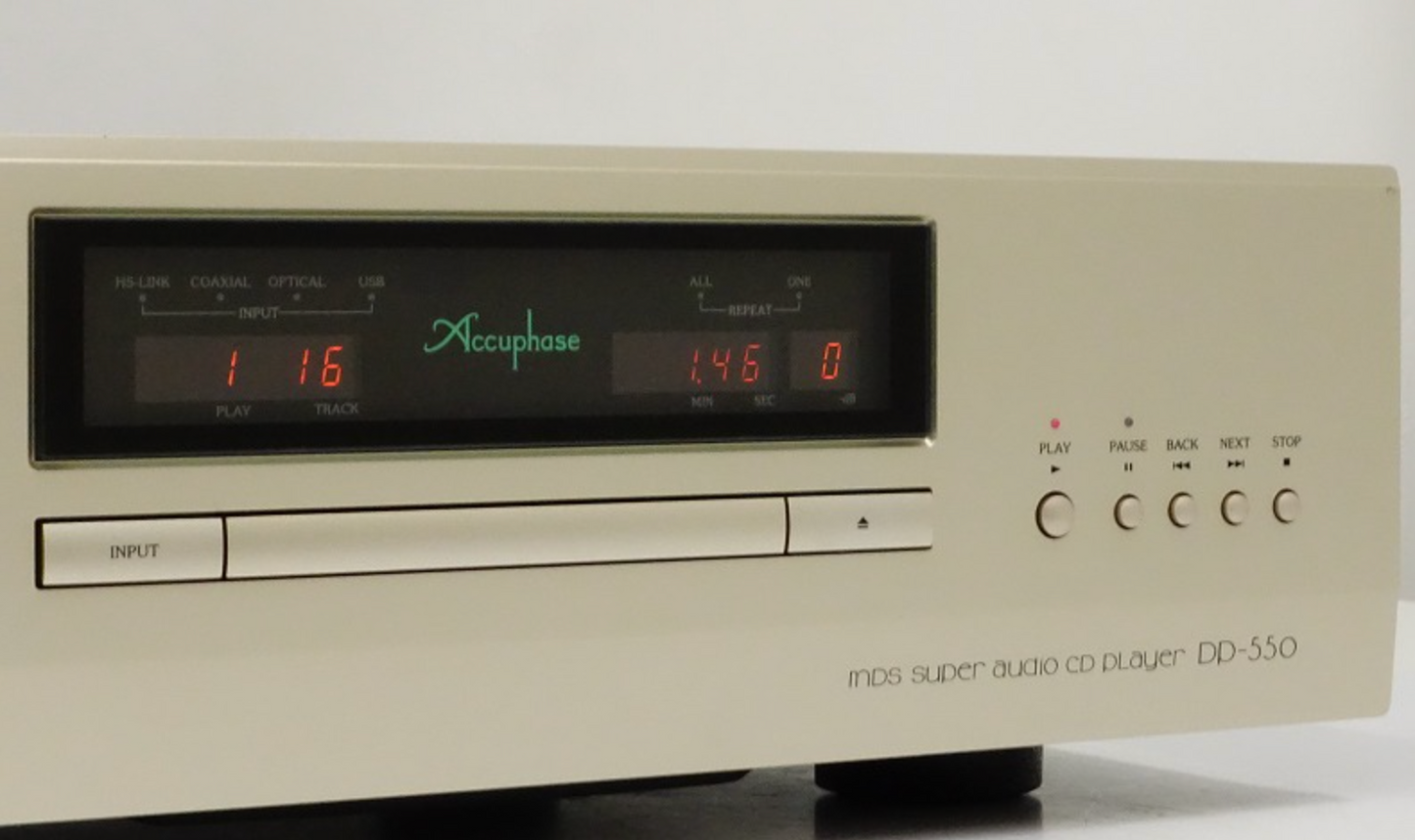 Accuphase DP-550 SACD/CD Player