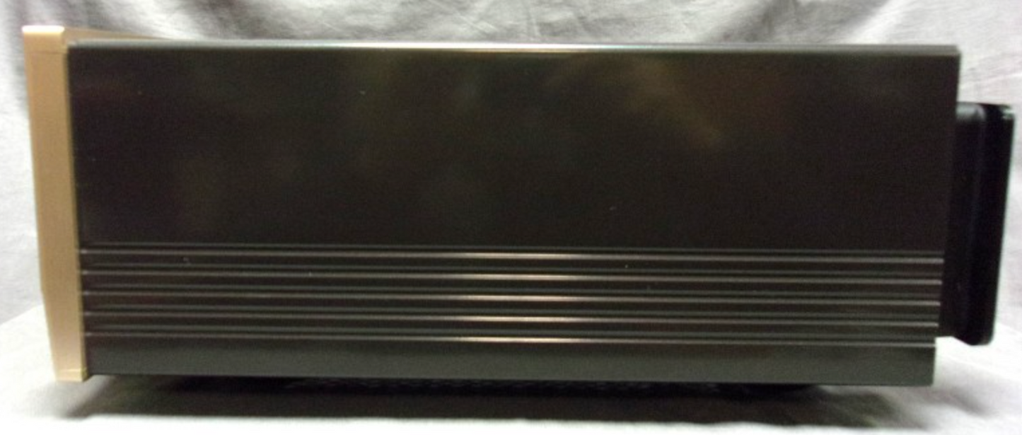 Accuphase A-35 Power Amplifier