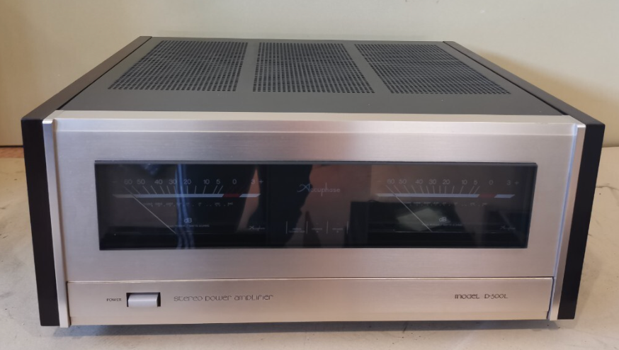 Accuphase P-500L Integrated Power Amplifier