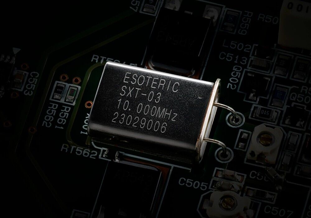 ESOTERIC G-05 Master Clock Generator