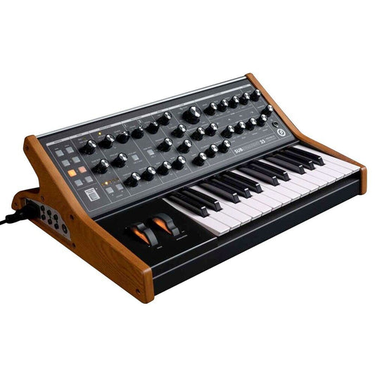 Moog Music Subsequent 25 compact Paraphonic analog synthesizer NEW